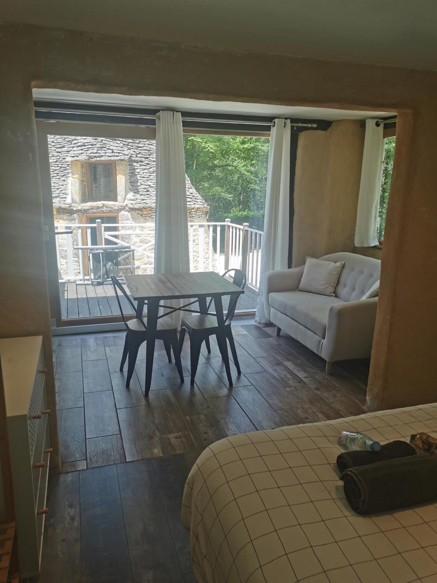 La Borie Du Bois Sarlat Bed & Breakfast Saint-Andre-d'Allas ภายนอก รูปภาพ