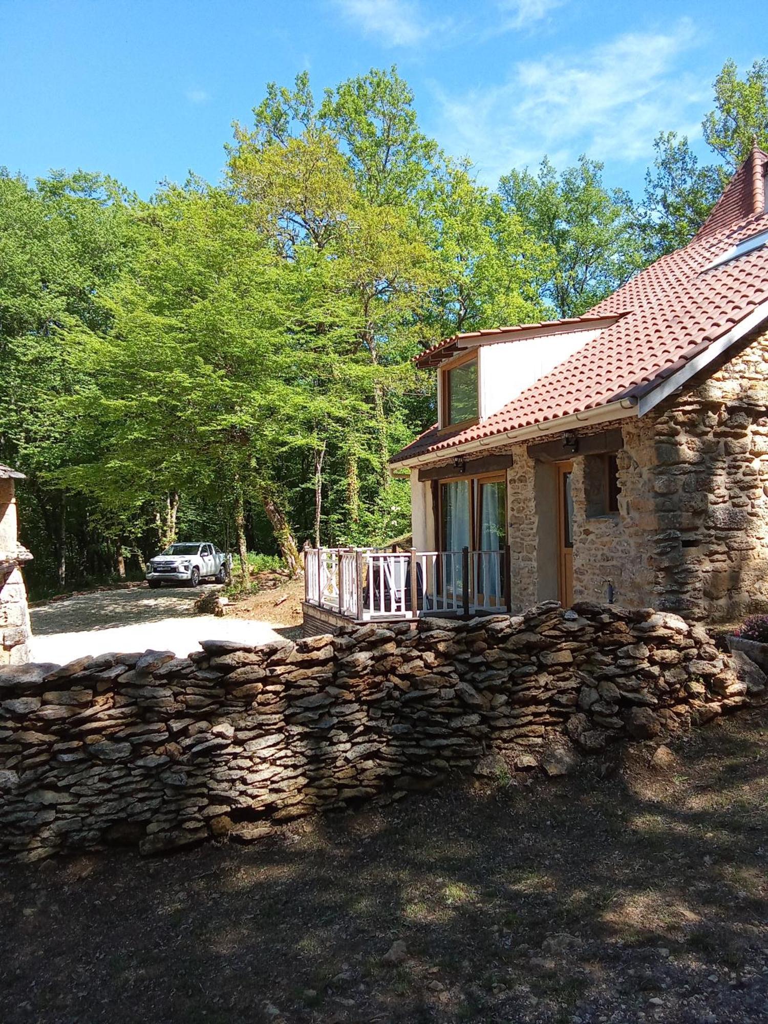 La Borie Du Bois Sarlat Bed & Breakfast Saint-Andre-d'Allas ภายนอก รูปภาพ