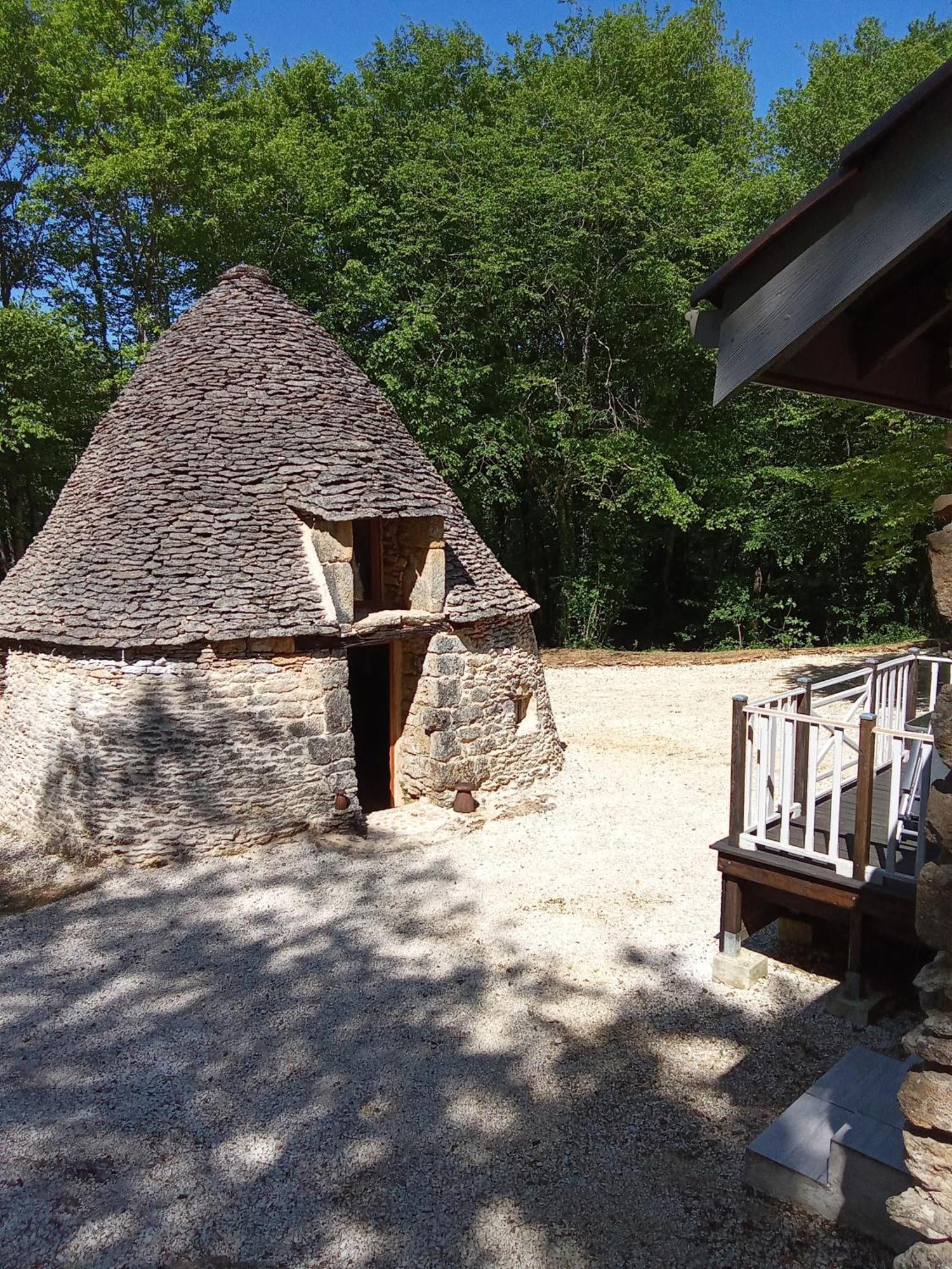 La Borie Du Bois Sarlat Bed & Breakfast Saint-Andre-d'Allas ภายนอก รูปภาพ